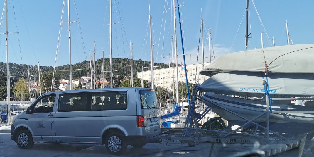 Laser spreman za Betinu